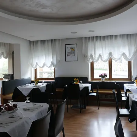Hotel De March
